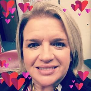 Meet your Posher, Dayna